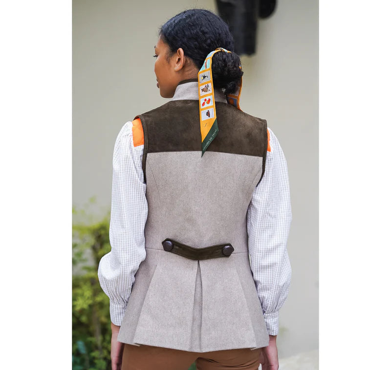 San Isidro Vest