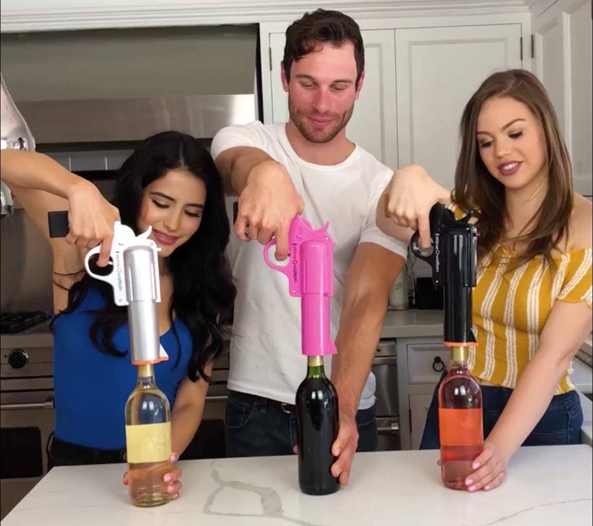Realtree® Powered Wine Opener Gun, (Pink)
